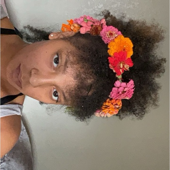 Meet your Posher, Lumei - Picture 2 of 2